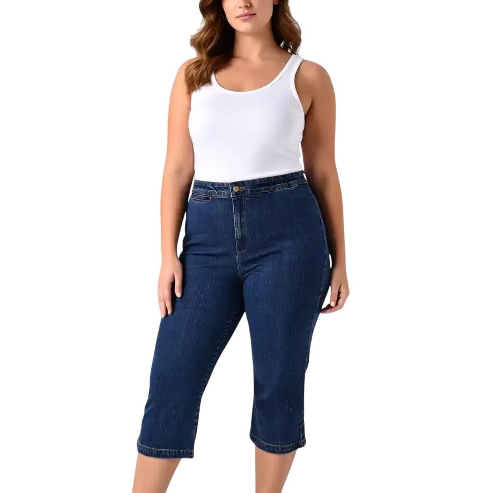 JH Collectibles Woman Blue Stretch Denim Capris High Rise Cropped Jeans 14W NWT